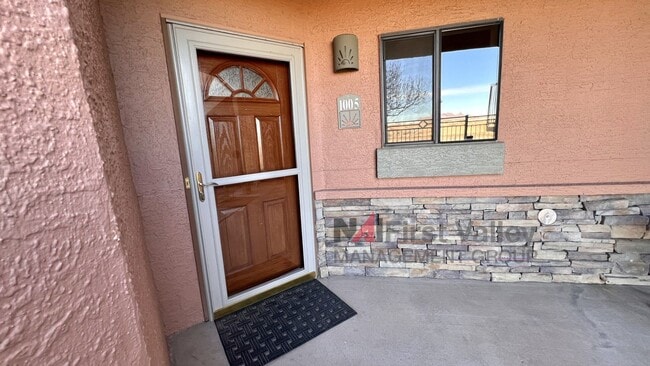 Foto del edificio - 2 Bedroom- 2 Bathroom Downstairs