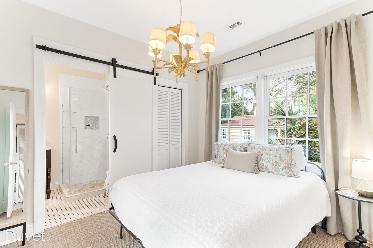 Foto principal - 2 br, 2.5 bath House - 20 1/2 Duncan Street