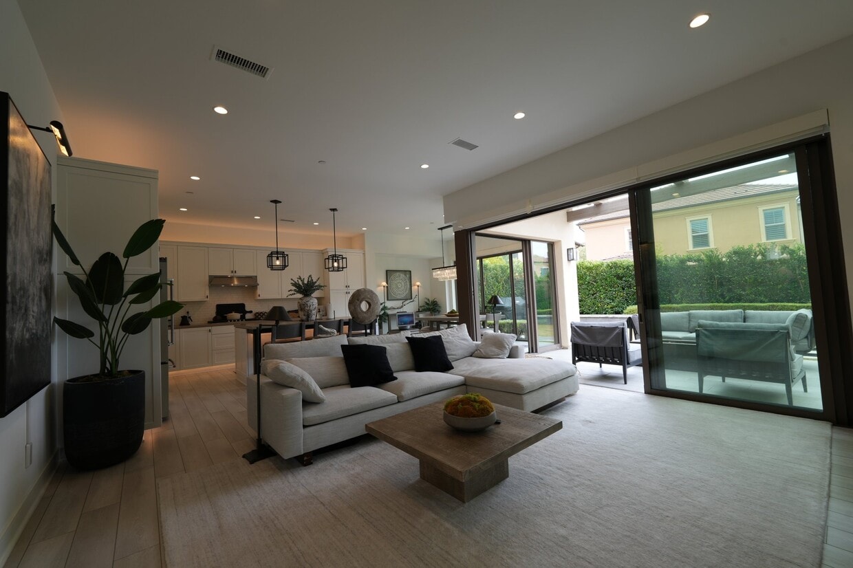 Photo - 145 Plum Lily (Irvine, CA)