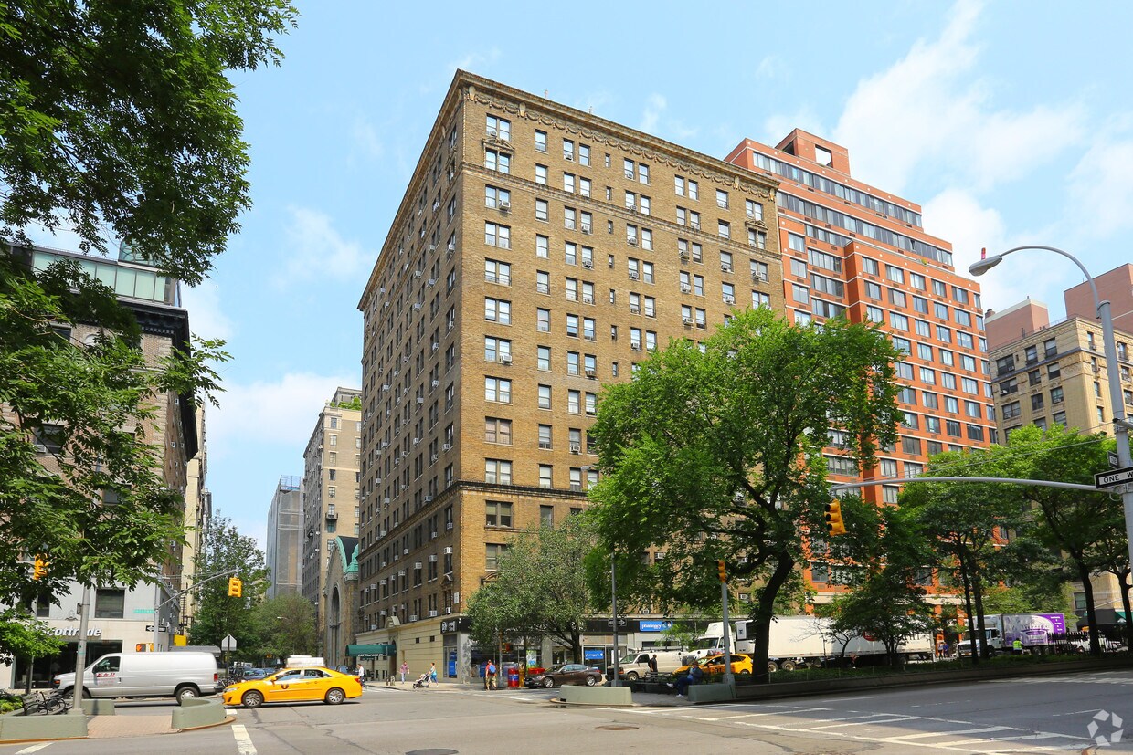 Primary Photo - 255 W 88th St