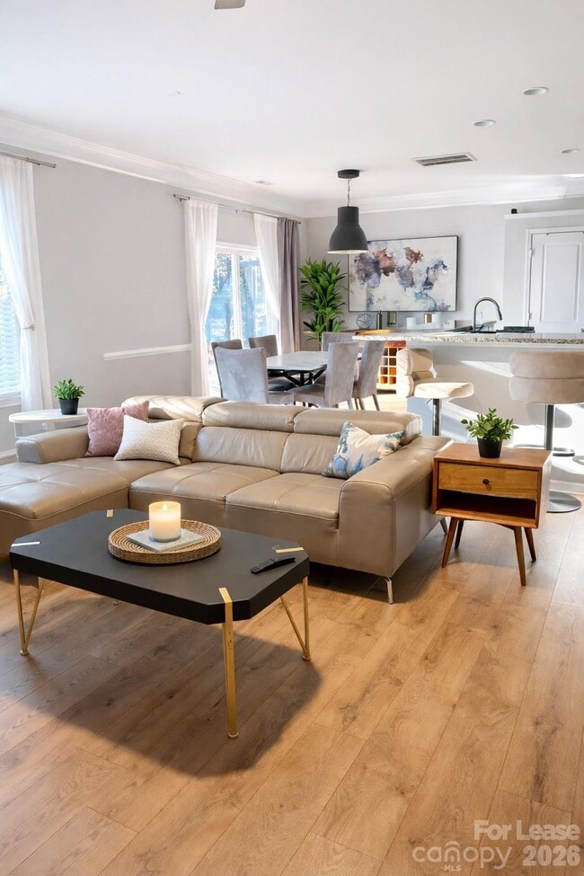 Building Photo - 16732 Prairie Falcon Ln