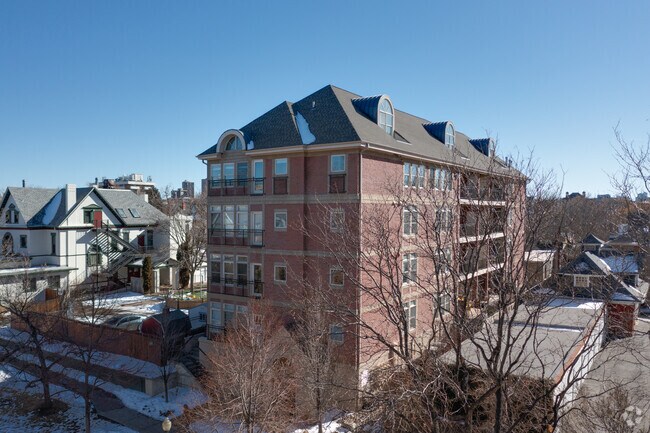 Foto del edificio - 920 E 17th Ave