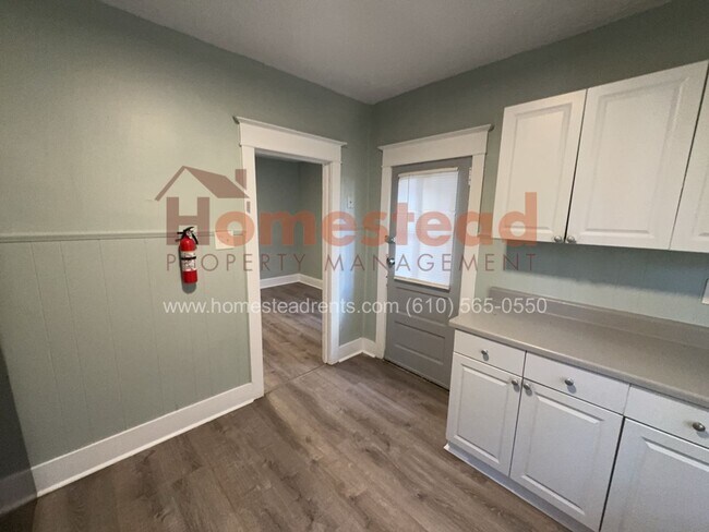 Foto del edificio - 3 Bedroom Home in Darby