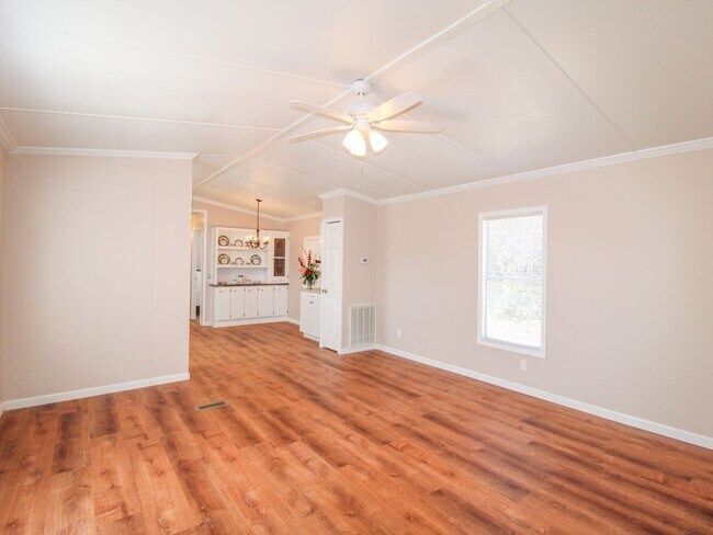 Foto del edificio - Recently Updated Manufactured Home!