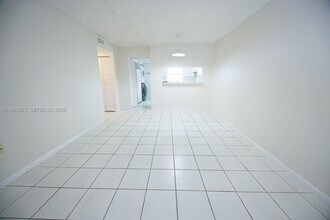 Building Photo - 14920 SW 82nd Ln