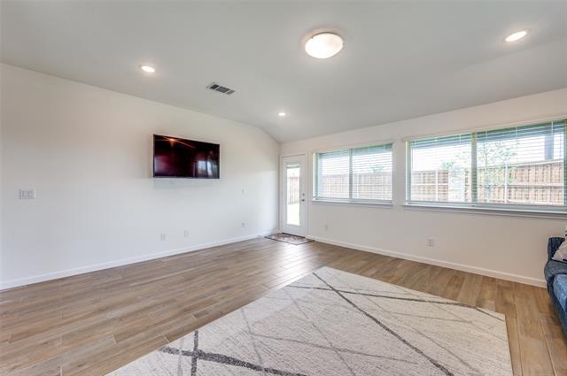 Foto del edificio - 1404 Laurel Ave