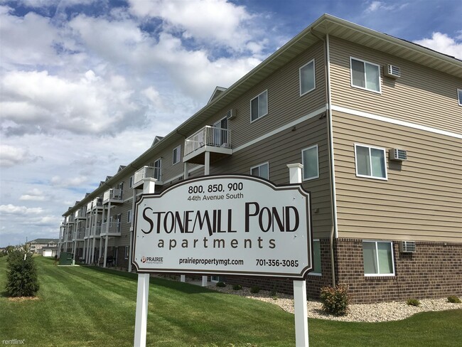 Foto del edificio - 2 br, 2 bath  - Stonemill Pond Apartments