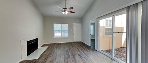 Foto del edificio - 10356 Chelmsford Dr