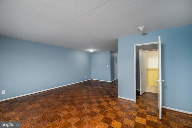 Foto del edificio - 1330 New Hampshire Ave NW