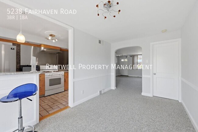 Foto del edificio - 5238 Fairhaven Rd