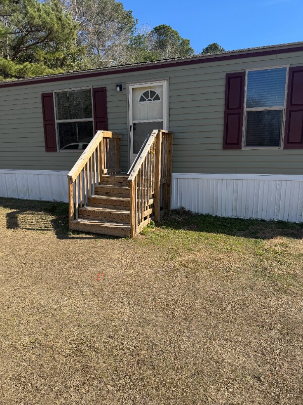 Foto del edificio - 50 Old Train Rd