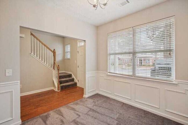 Building Photo - Fantastic 3bd/2.5ba home! Let yourself in!