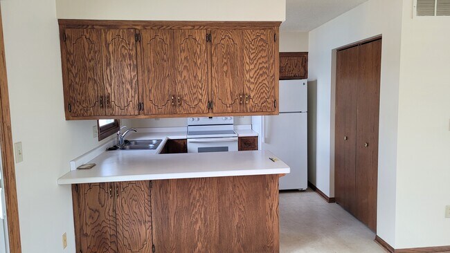 Foto del edificio - 5018 22nd Ave NW