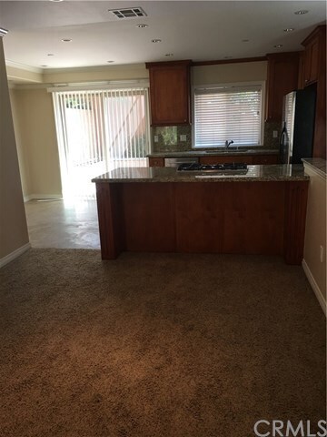 Building Photo - 156 Marion Ave