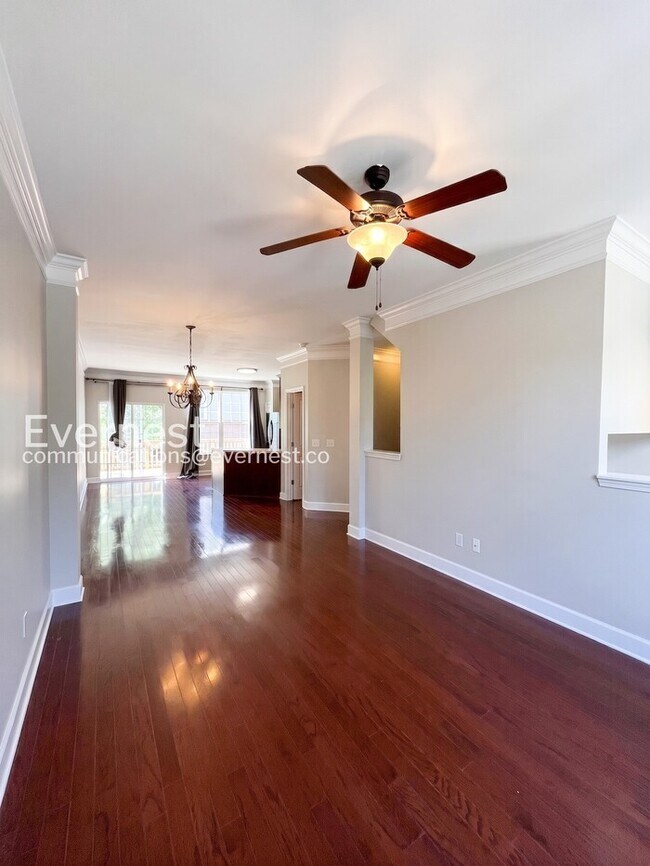 Foto del edificio - 7222 Althorp Way