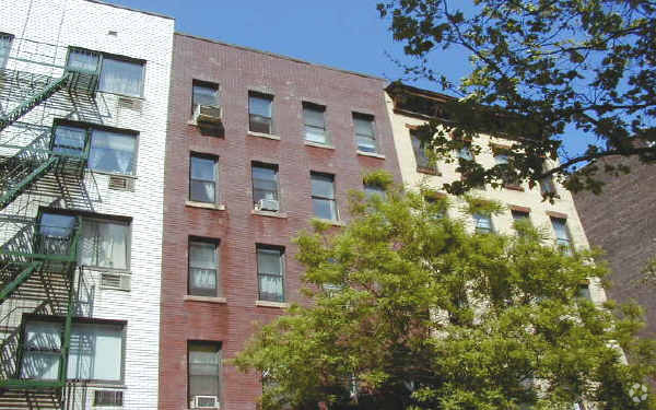 521B E 85th St, New York, NY 10028 - Apartments in New York, NY ...