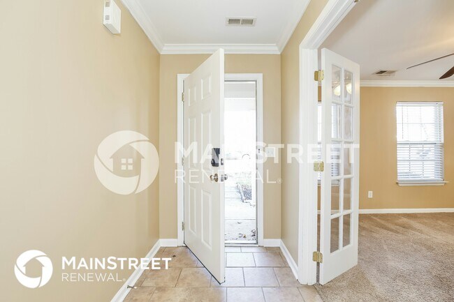 Foto del edificio - 473 Bedford Knoll Dr