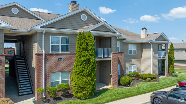 Building Photo - Villas Of Forest Springs