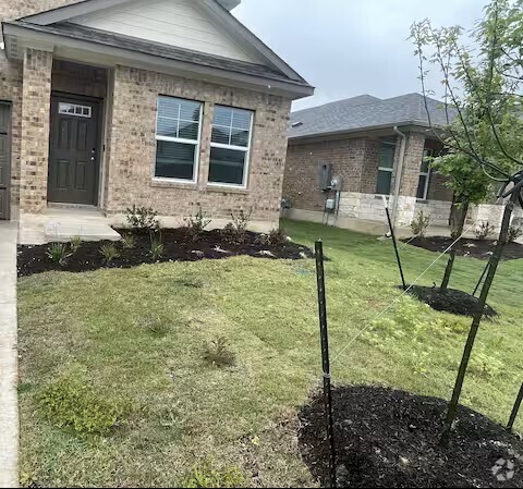 Building Photo - 14300 Castleford Dr