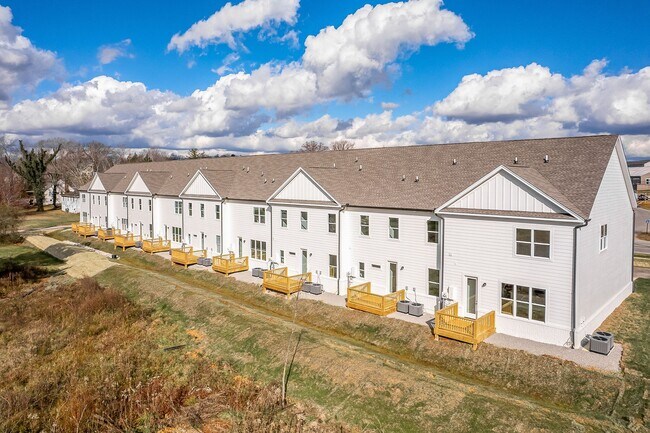 Foto del edificio - 815 Vickery Dr