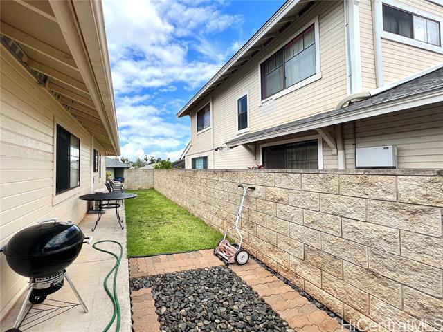 Building Photo - 94-211-211 Kuuaki Pl