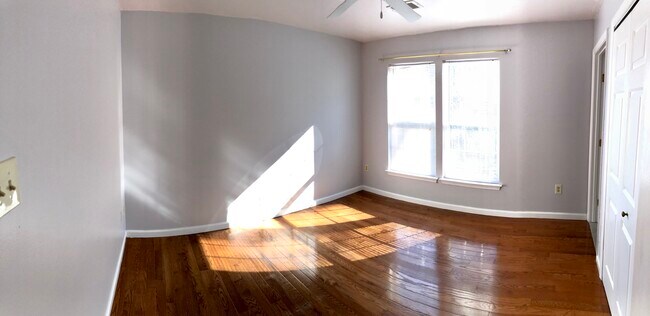 Building Photo - 62 W Kyla Marie Dr