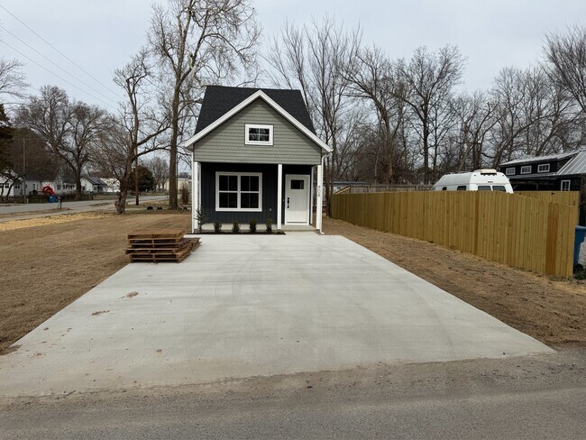 Foto del edificio - 408 2nd Ave SE