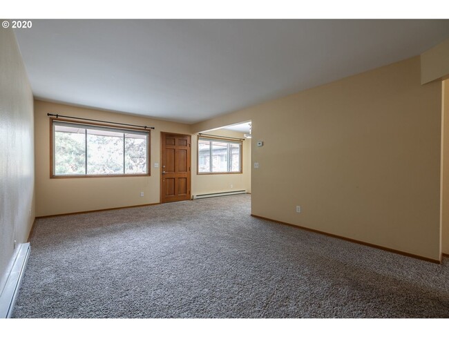 Foto del edificio - Great Condo in NE Portland - Irvington!