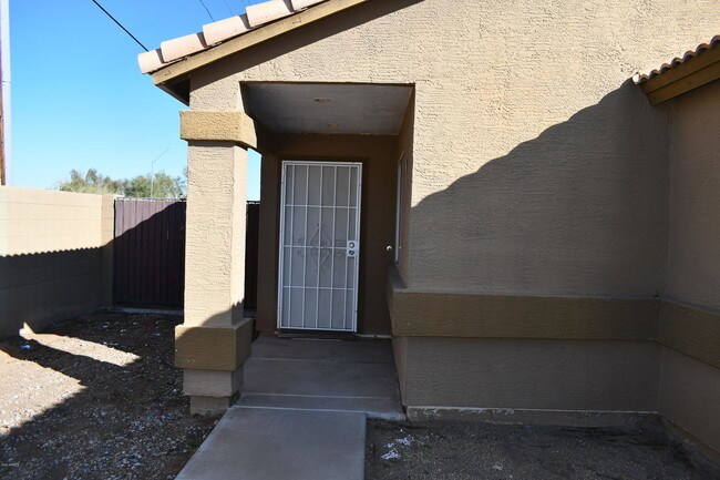 Building Photo - 21649 N 30th Ave