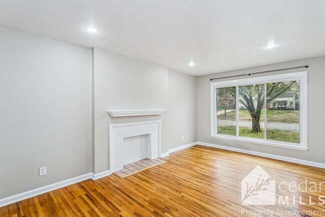 Foto del edificio - 427 N Harding Ave
