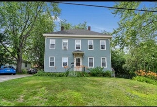 Building Photo - 139 Skillings St