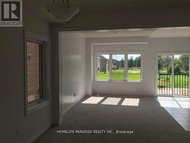 Building Photo - 185 Werry Ave