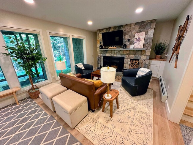 Building Photo - 206 Rose Brook Ln