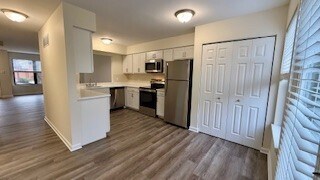 Foto del edificio - Chesterfield Village Townhomes