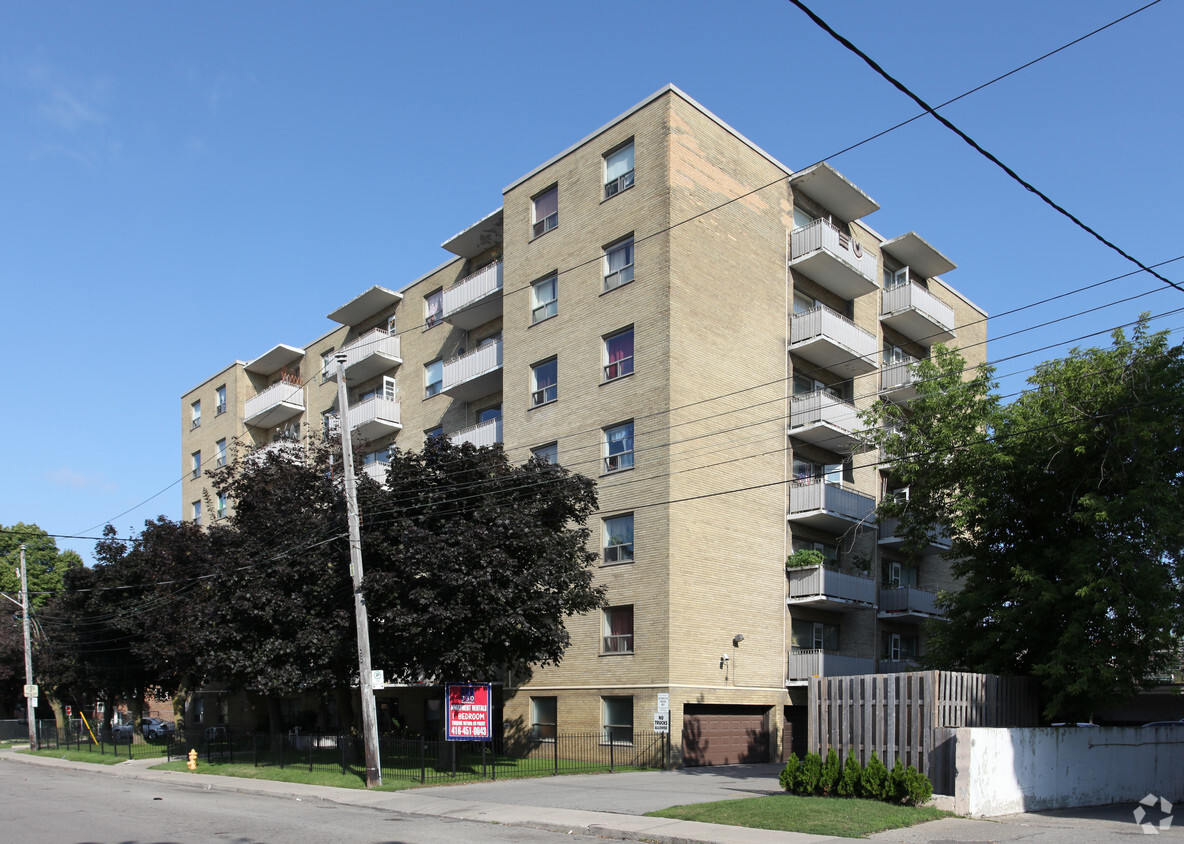 Primary Photo - 330 Hopewell Ave