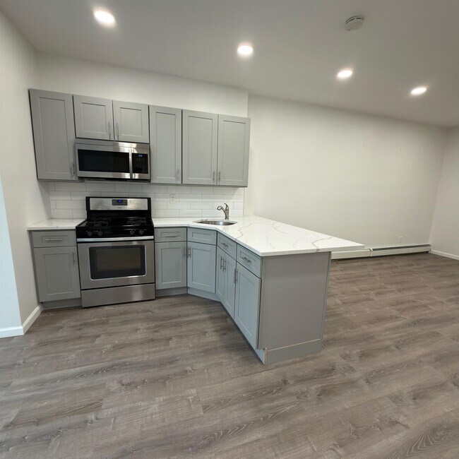 Foto del edificio - 737 Montgomery St