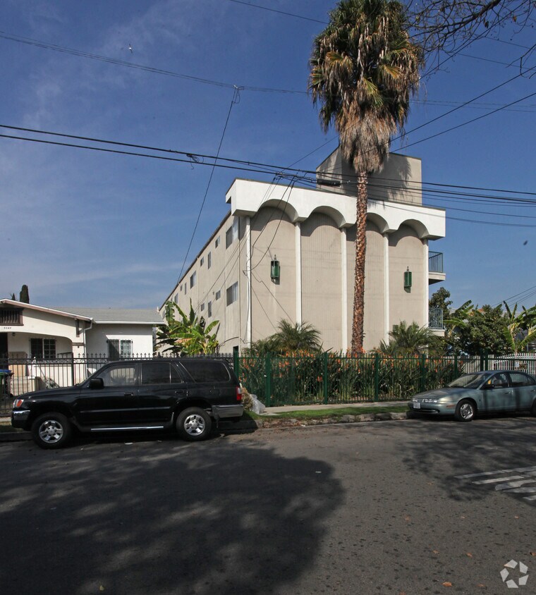 Primary Photo - 5345 La Mirada Ave