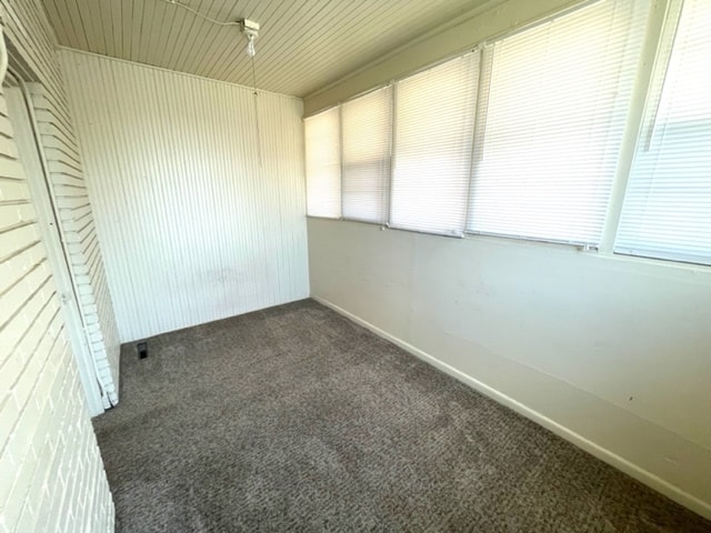 Building Photo - 206 E 400 N