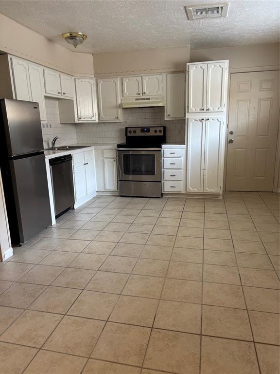 Building Photo - 3208 Suiter Way