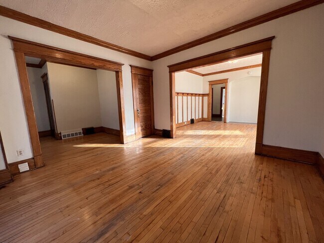 Building Photo - 2364 N 44th St