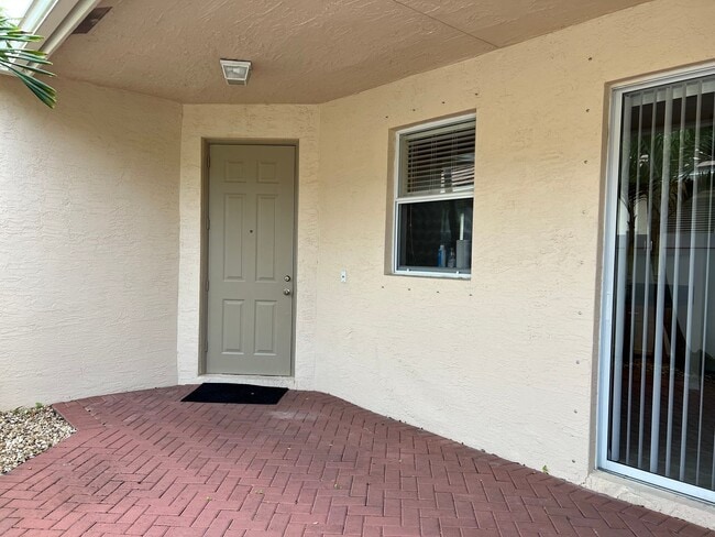 Photo - * Coming Soon* 2 Bedroom with Den, 2 Bath in Lake Forest in Saint Lucie west House