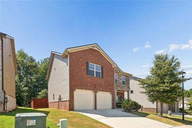 Building Photo - 462 Fredrick Dr