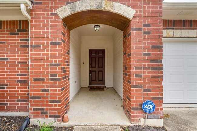 Foto del edificio - 4205 Fairmeadow Dr