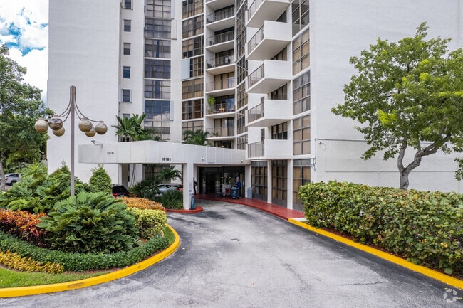 Tower at Biscayne Cove