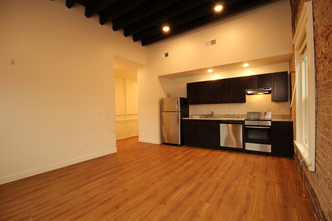 Building Photo - 2201 Lexington Ave