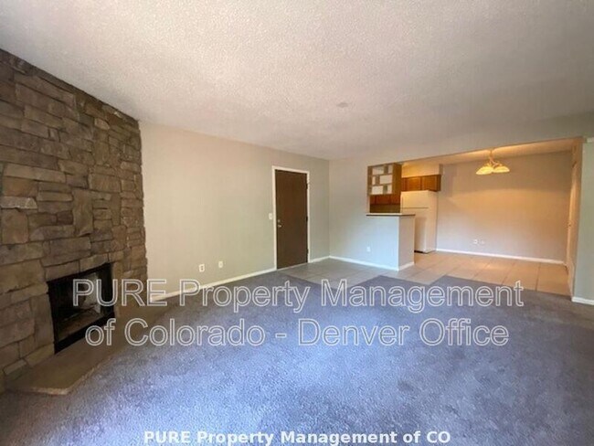 Foto del edificio - 3275 S Ammons St