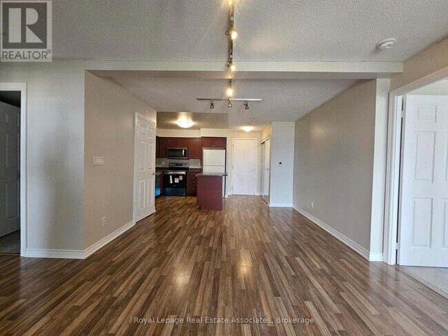 Building Photo - 3888-3888 Duke of York Blvd