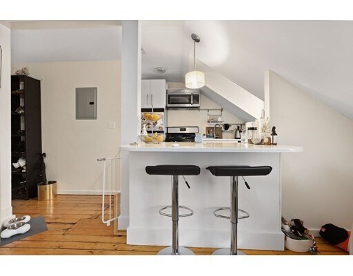 Foto del edificio - 621 Massachusetts Ave