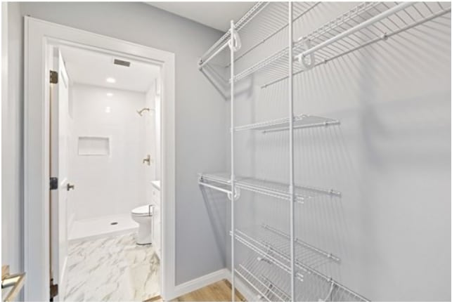 Building Photo - 185 London St