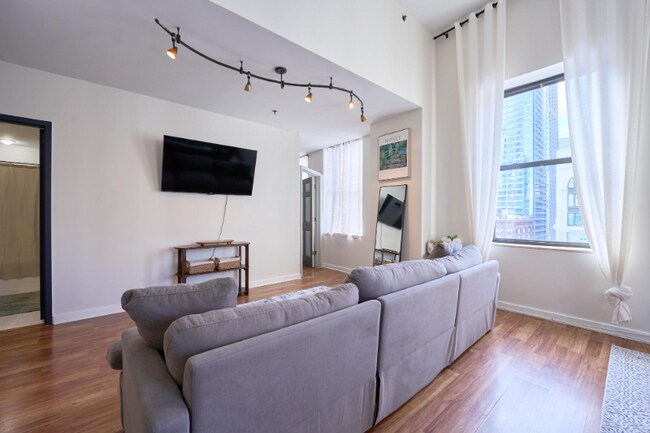 Foto del edificio - 5 N Wabash Ave